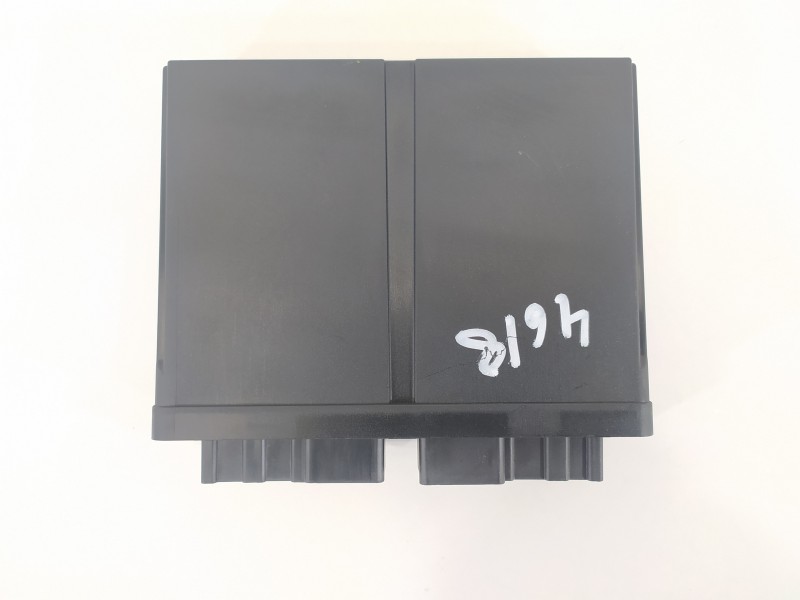 Recambio de modulo electronico para opel insignia berlina excellence referencia OEM IAM 13580551 5DK009703 