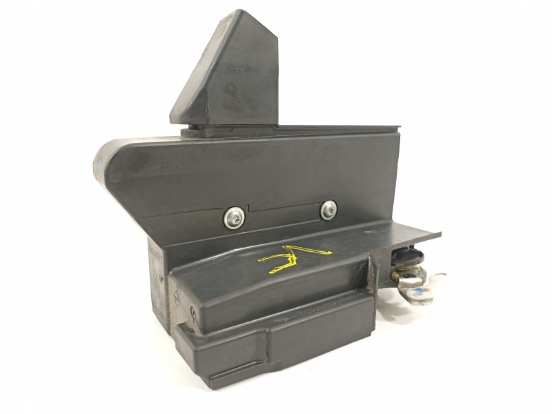 Recambio de cerradura puerta trasera derecha para dacia sandero comfort referencia OEM IAM 825022281R  