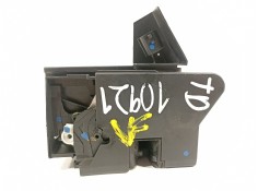 Recambio de cerradura puerta trasera derecha para dacia sandero comfort referencia OEM IAM 825022281R   2