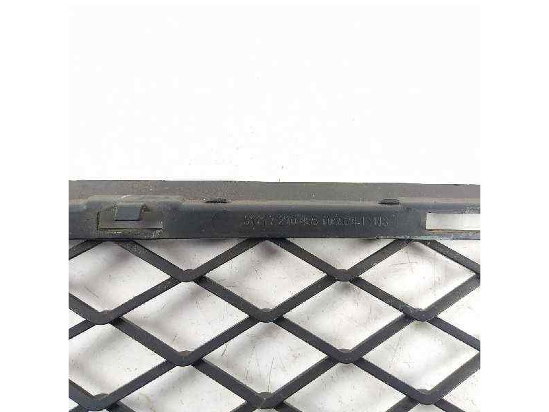 Recambio de rejilla paragolpes delantero para bmw x3 (f25) xdrive 20d referencia OEM IAM 51117210465  