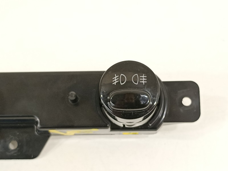 Recambio de warning para fiat 500 abarth referencia OEM IAM 735451110  