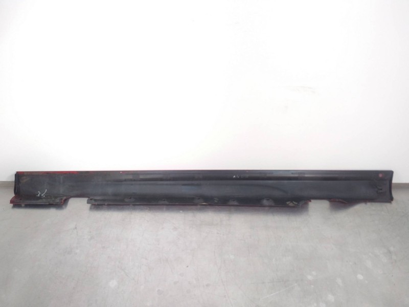 Recambio de faldon lateral para bmw serie 3 berlina (e46) 320d referencia OEM IAM 51712492212  