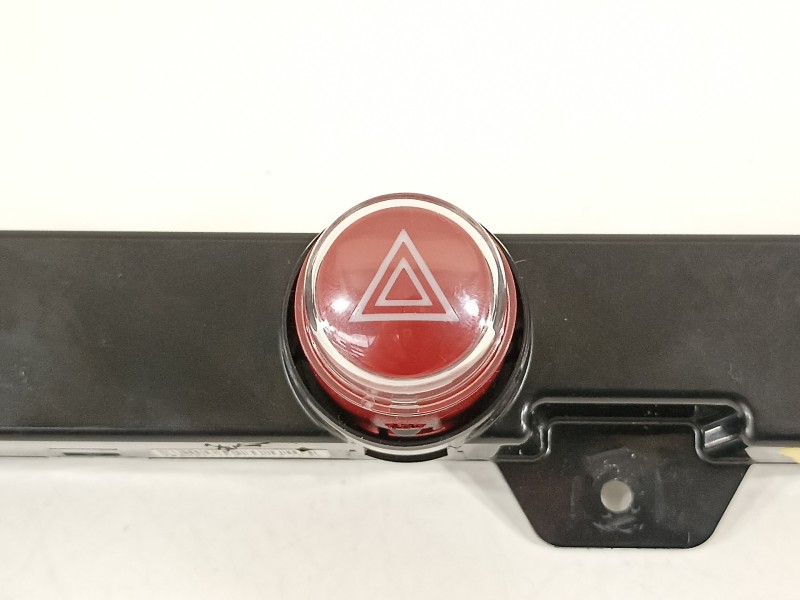 Recambio de warning para fiat 500 abarth referencia OEM IAM 735451110  