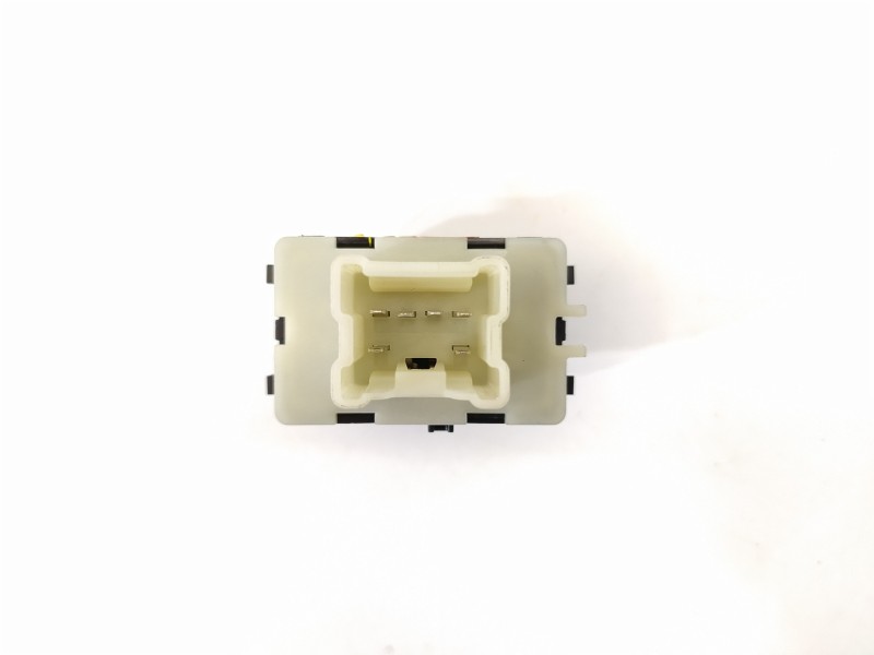 Recambio de mando elevalunas trasero derecho para dacia sandero stepway comfort referencia OEM IAM 254214937R  