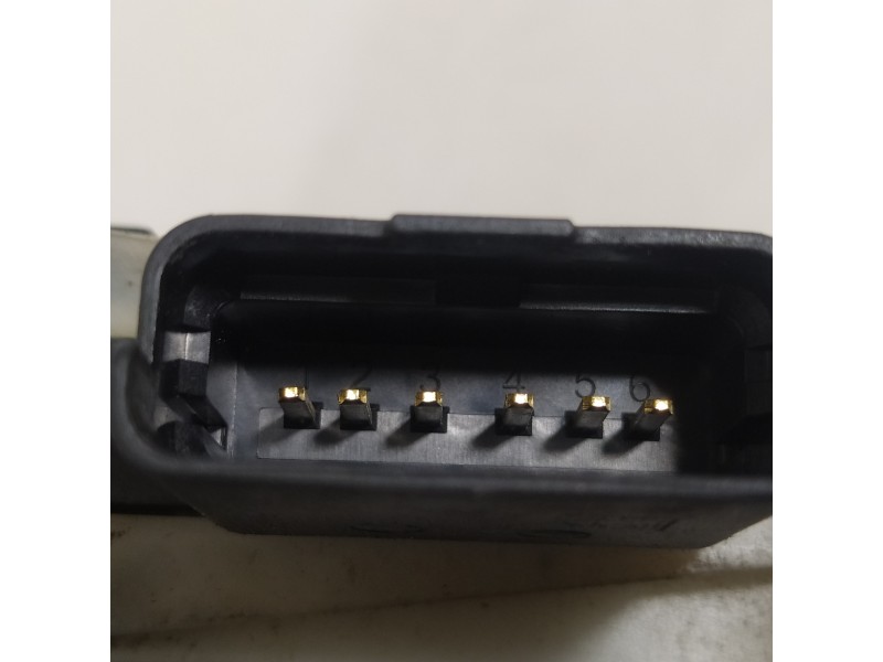 Recambio de cerradura puerta trasera izquierda para citroën c4 lim. collection referencia OEM IAM 9685351980  