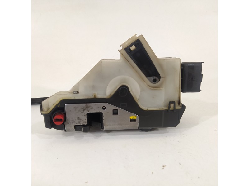 Recambio de cerradura puerta trasera izquierda para citroën c4 lim. collection referencia OEM IAM 9685351980  