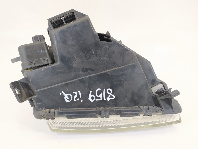 Recambio de faro izquierdo para audi a4 berlina (b5) 1.9 tdi referencia OEM IAM 8D0941003A 67723131 1852805000
