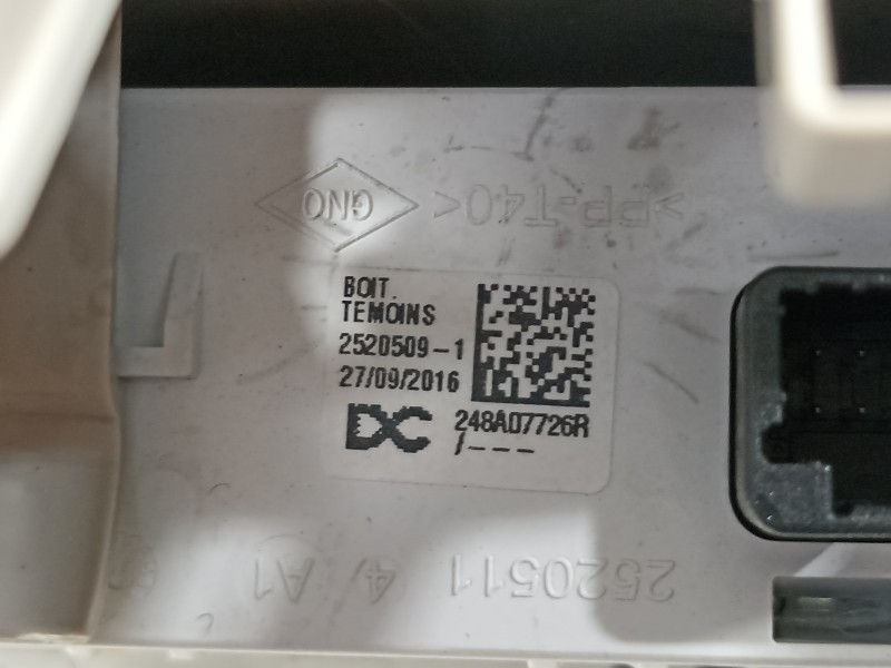 Recambio de luz interior para smart forfour basis (66kw) (453.044) referencia OEM IAM 739481634R 739489321R 248A07726R