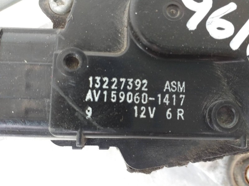 Recambio de motor limpia delantero para opel insignia berlina excellence referencia OEM IAM 13227392 1590601417 