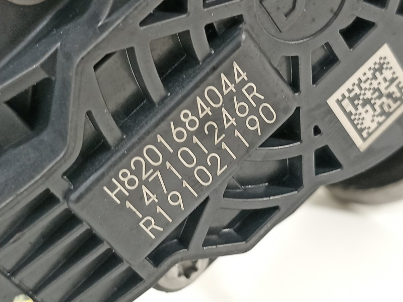 Recambio de valvula egr para dacia sandero comfort referencia OEM IAM 147101246R  