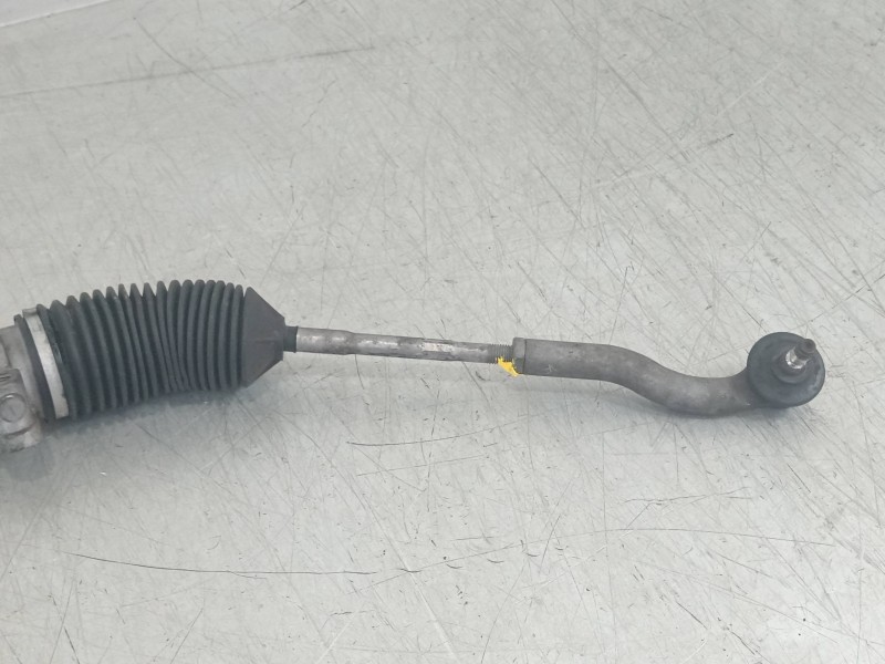 Recambio de cremallera direccion para fiat 500 abarth referencia OEM IAM 0051965670  