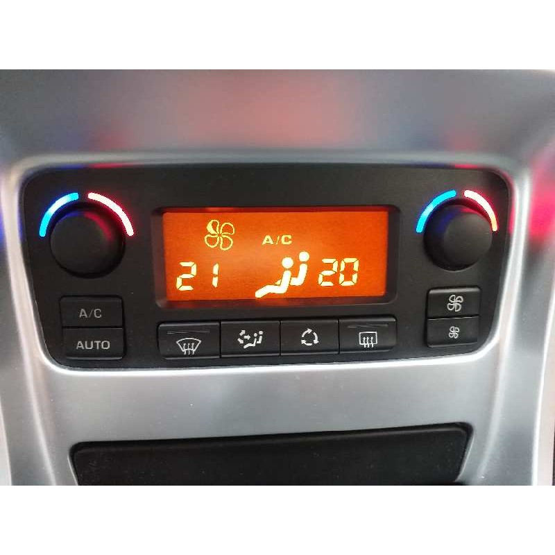 Recambio de mando climatizador para peugeot 307 berlina (s2) 1.6 16v cat referencia OEM IAM 9646627977 281160303 