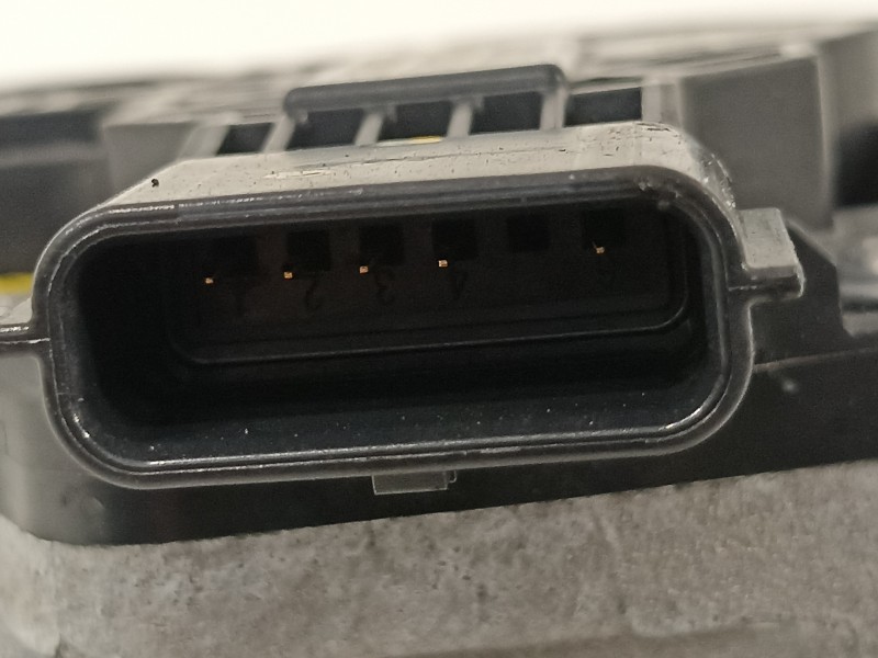 Recambio de valvula egr para dacia sandero comfort referencia OEM IAM 147101246R  