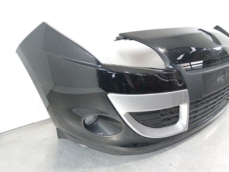 Recambio de paragolpes delantero para renault scenic iii authentique referencia OEM IAM 620363942R  