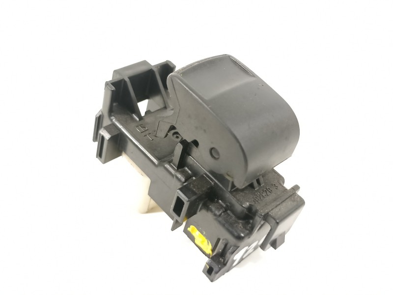 Recambio de mando elevalunas delantero derecho para toyota yaris (ksp9/scp9/nlp9) básico referencia OEM IAM 848100D030  