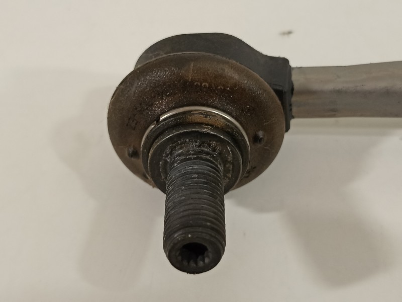 Recambio de bieleta estabilizadora delantera izquierda para skoda octavia combi (5e5) ambition referencia OEM IAM 5Q0411315B  