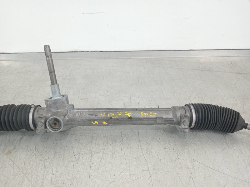 Recambio de cremallera direccion para fiat 500 abarth referencia OEM IAM 0051965670  