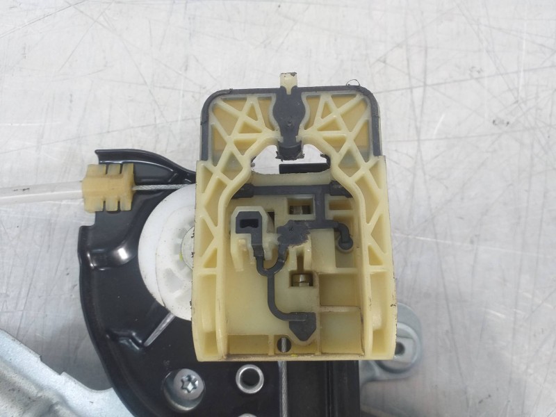 Recambio de elevalunas delantero derecho para opel insignia berlina excellence referencia OEM IAM 20952453 964838 966432