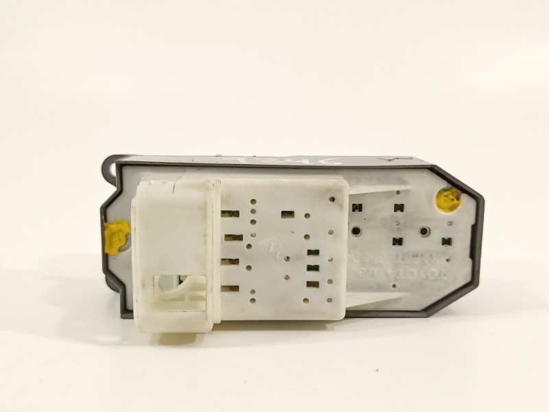 Recambio de mando elevalunas delantero izquierdo para toyota yaris (ksp9/scp9/nlp9) básico referencia OEM IAM 848200D100  
