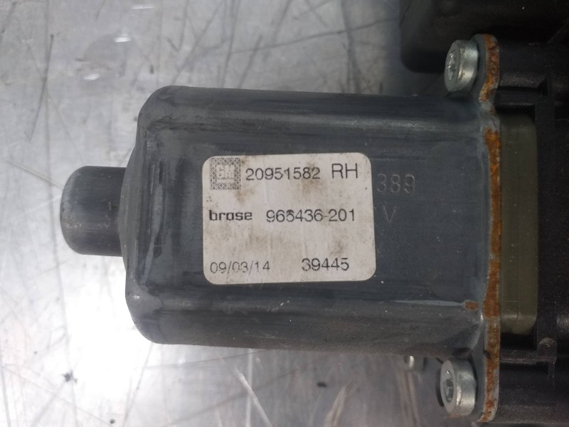 Recambio de elevalunas delantero derecho para opel insignia berlina excellence referencia OEM IAM 20952453 964838 966432