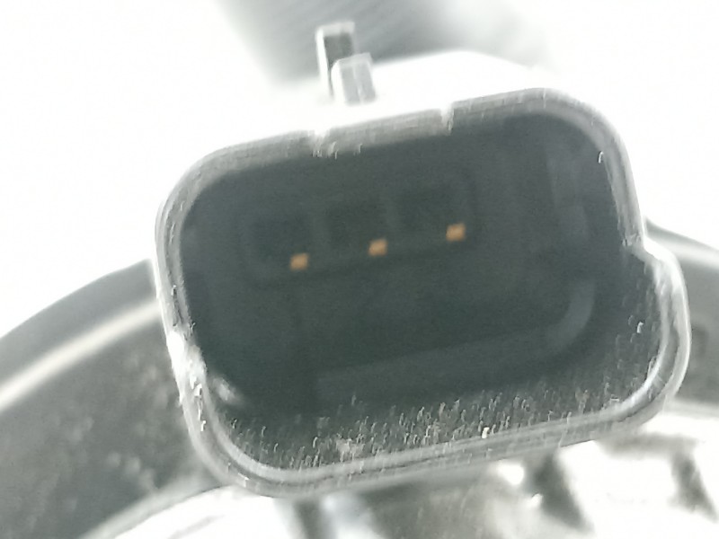 Recambio de bomba agua para dacia sandero comfort referencia OEM IAM 210103582R  