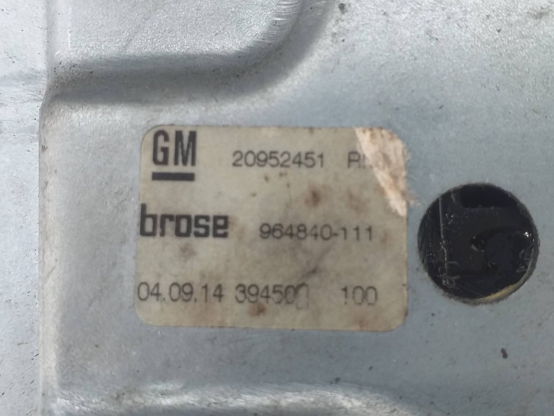 Recambio de elevalunas trasero derecho para opel insignia berlina excellence referencia OEM IAM 20952451 910280200 964840