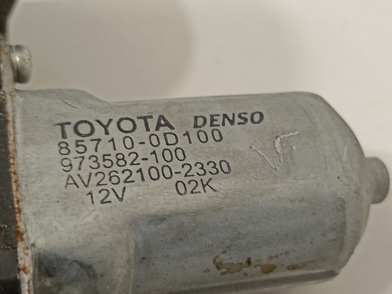 Recambio de elevalunas delantero derecho para toyota yaris (ksp9/scp9/nlp9) básico referencia OEM IAM 857100D100 973582100 AV262