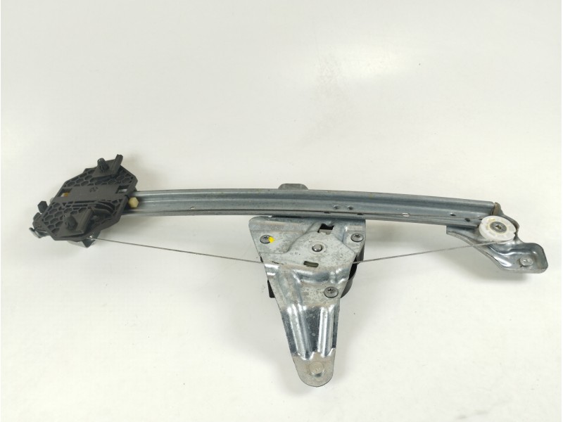 Recambio de elevalunas trasero izquierdo para dacia sandero stepway comfort referencia OEM IAM 827211031R  