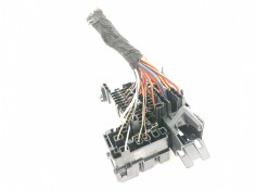 Recambio de caja reles / fusibles para skoda octavia combi (5e5) ambition referencia OEM IAM 5WA937615