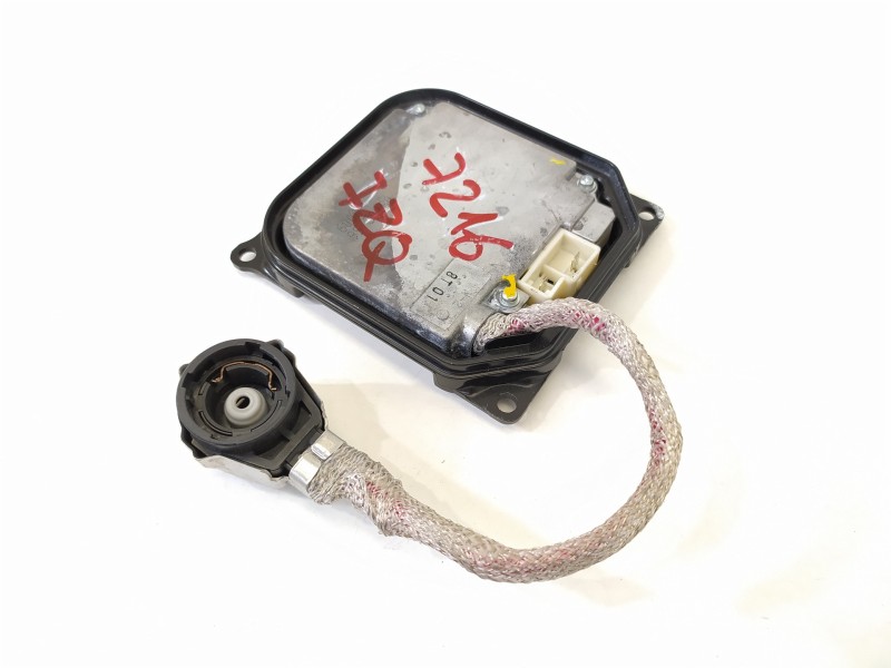 Recambio de centralita faros xenon para toyota auris sol referencia OEM IAM 8596752021 0311000561  Recambio de centralita faros xenon para toyota auris sol referencia OEM IAM 8596752021 0311000561