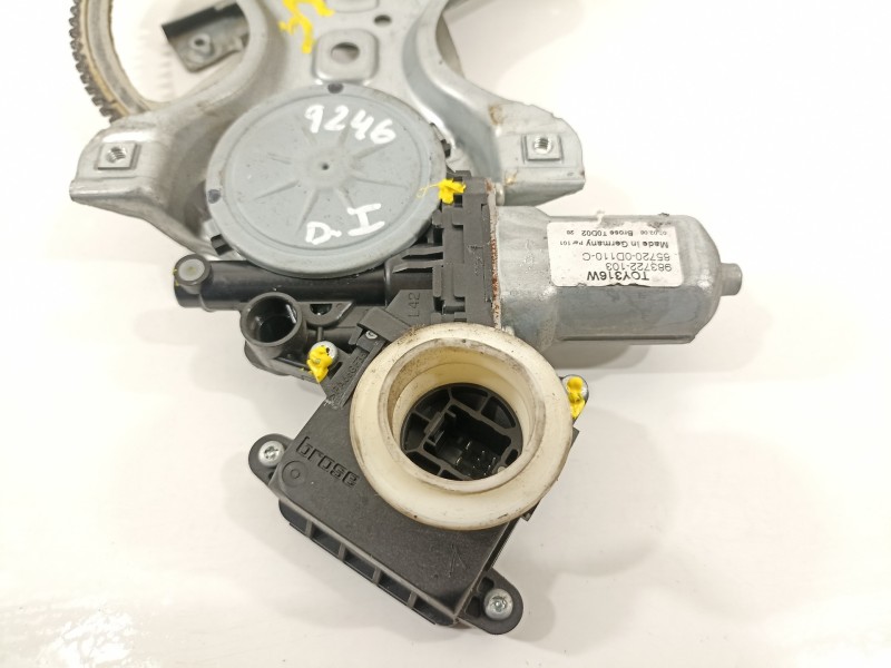 Recambio de elevalunas delantero izquierdo para toyota yaris (ksp9/scp9/nlp9) básico referencia OEM IAM 983722103  