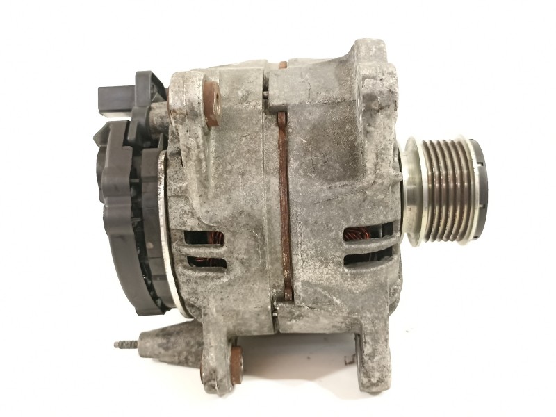 Recambio de alternador para chrysler sebring berlina 2.0 crd limited referencia OEM IAM 05033757AB 0124525128 