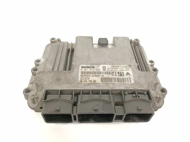 Recambio de centralita motor uce para citroën c3 hdi 70 collection referencia OEM IAM 9663475880  
