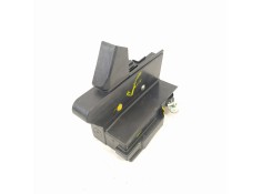 Recambio de cerradura puerta trasera derecha para dacia sandero stepway comfort referencia OEM IAM 825022281RG  