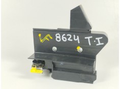 Recambio de cerradura puerta trasera izquierda para dacia sandero stepway comfort referencia OEM IAM 825033585RG  