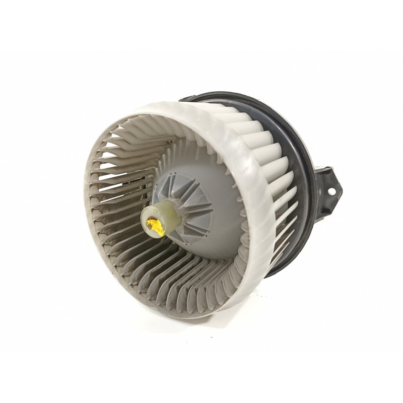 Recambio de ventilador calefaccion para toyota yaris (ksp9/scp9/nlp9) básico referencia OEM IAM AV2727000311  