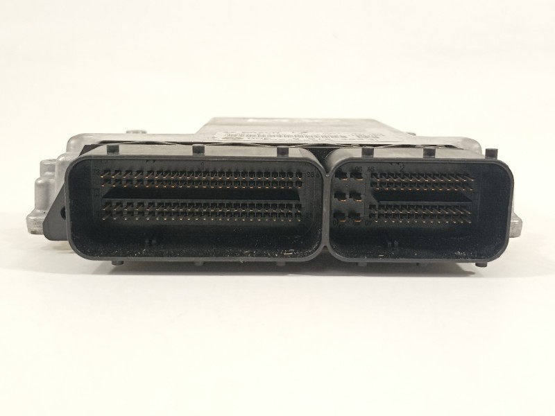 Recambio de centralita motor uce para bmw serie 1 berlina (e81/e87) 118d referencia OEM IAM 8512499  