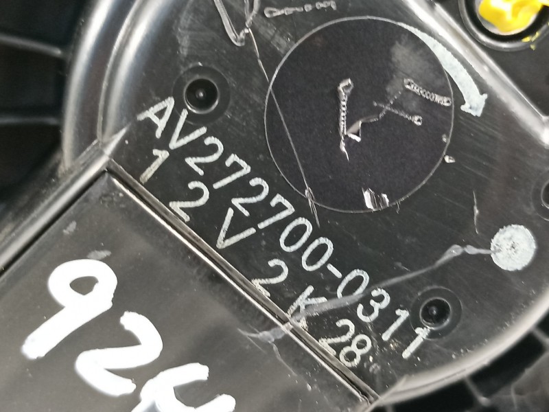 Recambio de ventilador calefaccion para toyota yaris (ksp9/scp9/nlp9) básico referencia OEM IAM AV2727000311  