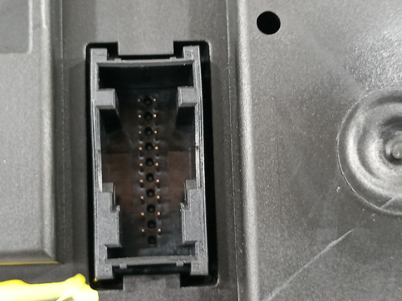 Recambio de cuadro instrumentos para bmw serie 1 berlina (e81/e87) 118d referencia OEM IAM 62109283801 4032052 62109283802