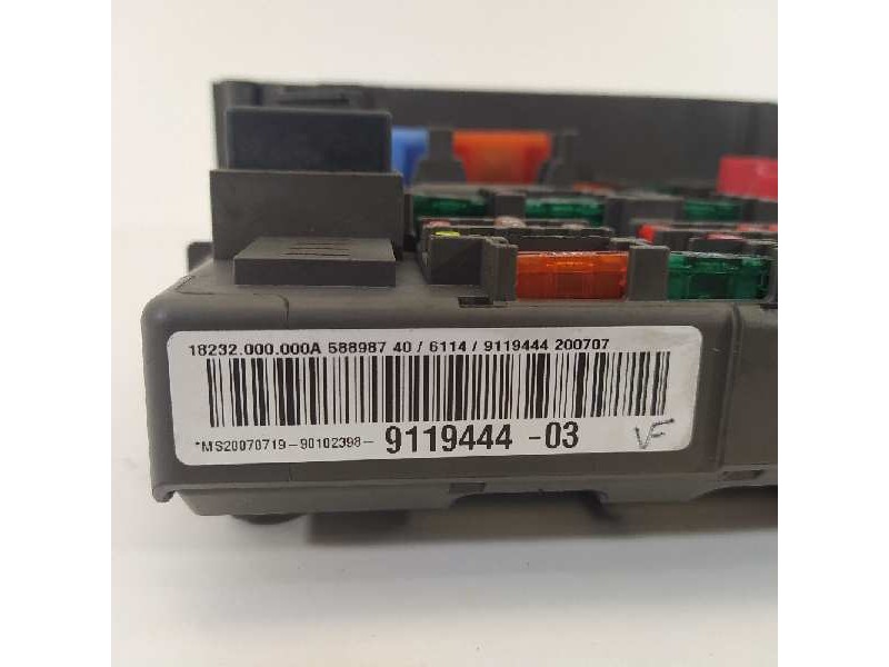 Recambio de caja reles / fusibles para bmw serie 3 coupe (e92) 335i referencia OEM IAM 9119444 64469441 