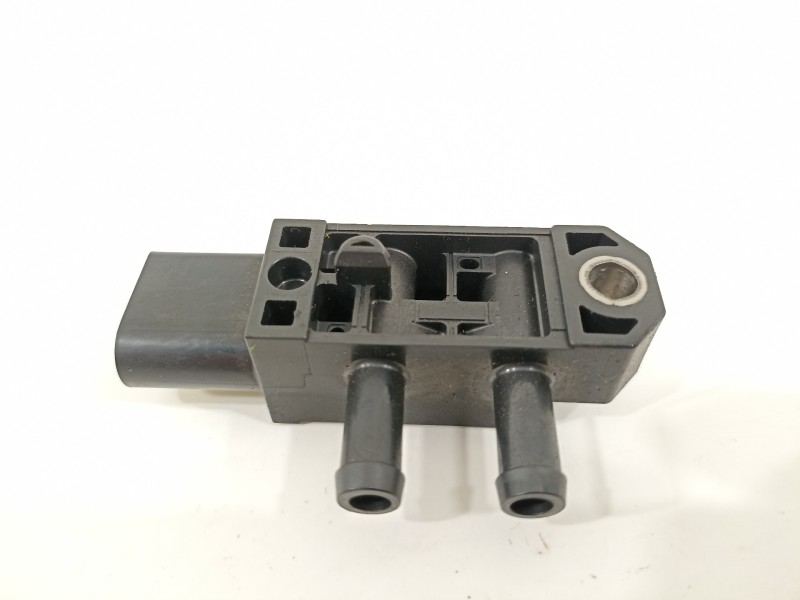 Recambio de sensor para volkswagen golf vii lim. (5g1) 1.6 16v tdi dpf referencia OEM IAM 03N906051B  