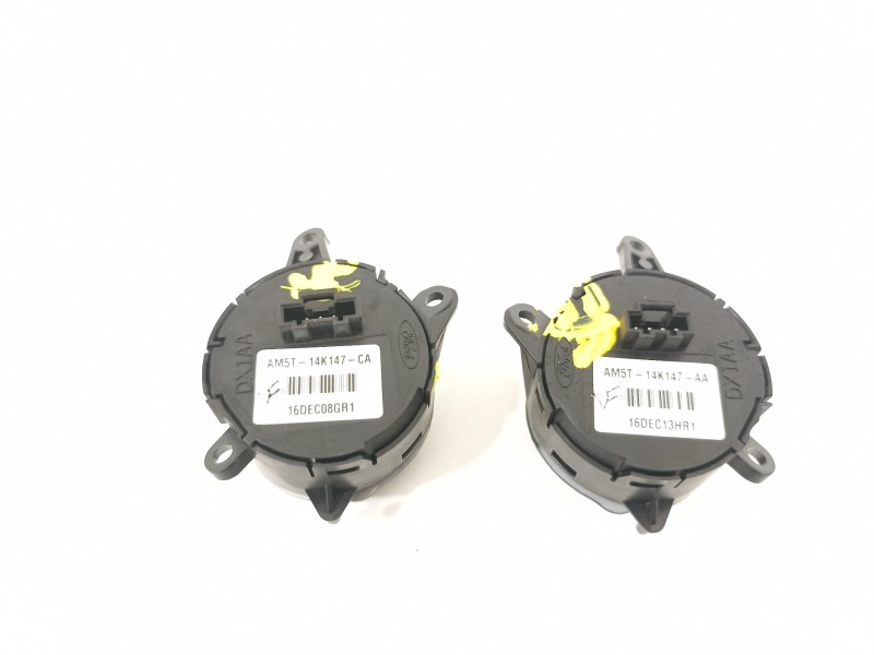 Recambio de mando volante para ford transit custom kasten 270 l1 ambiente referencia OEM IAM AM5T14K147AA AM5T14K147CA 