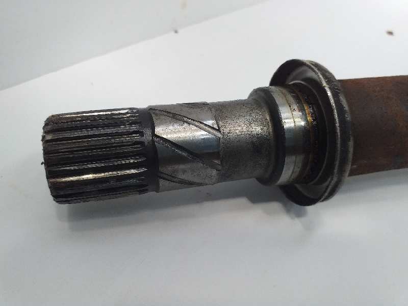 Recambio de transmision delantera derecha para renault megane ii classic berlina emotion referencia OEM IAM 8200472158  