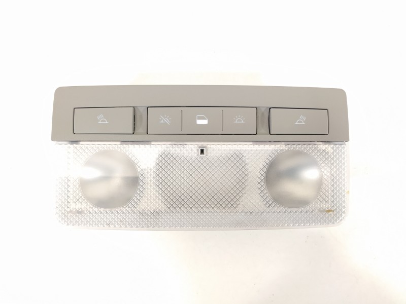 Recambio de luz interior para opel insignia berlina excellence referencia OEM IAM 23175755 316627975 