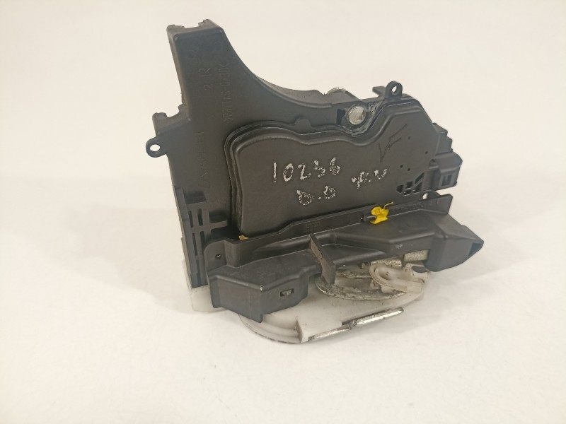 Recambio de cerradura puerta delantera derecha para citroën c-crosser xtr referencia OEM IAM   