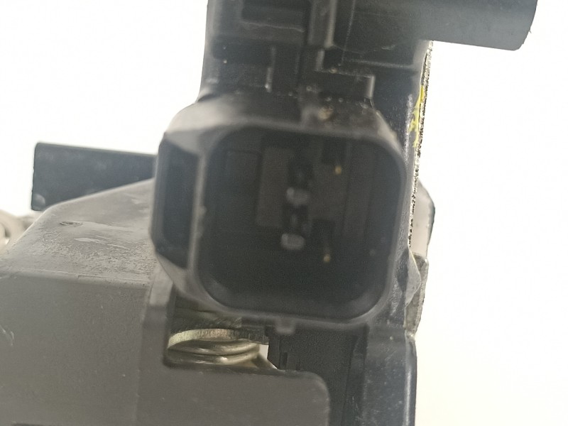 Recambio de cerradura puerta delantera derecha para citroën c-crosser xtr referencia OEM IAM   