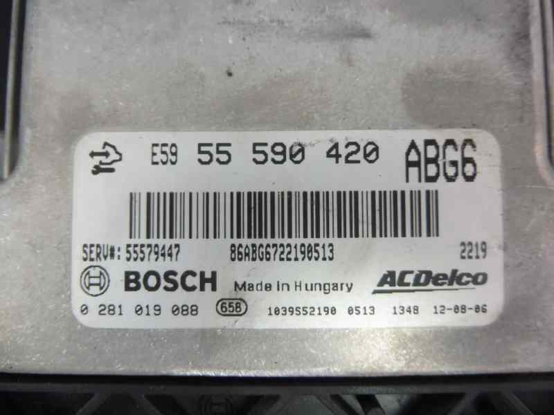 Recambio de centralita motor uce para opel insignia sports tourer sportive 4x4 referencia OEM IAM 55590420 0281019088 