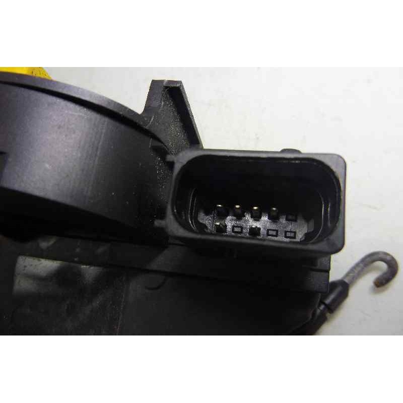 Recambio de cerradura puerta delantera izquierda para opel insignia sports tourer sportive 4x4 referencia OEM IAM 13579522  