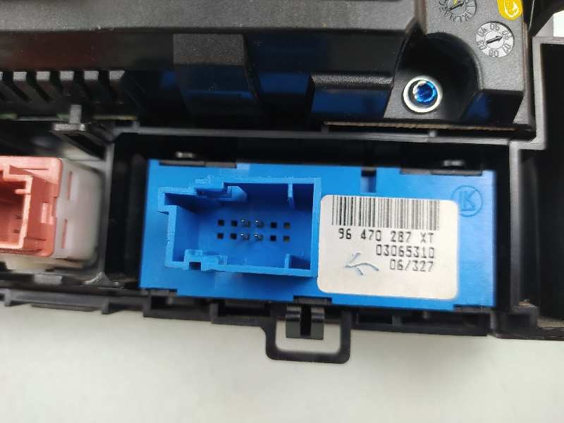 Recambio de mando climatizador para peugeot 407 sw sport referencia OEM IAM 96610448 96512442 96470287