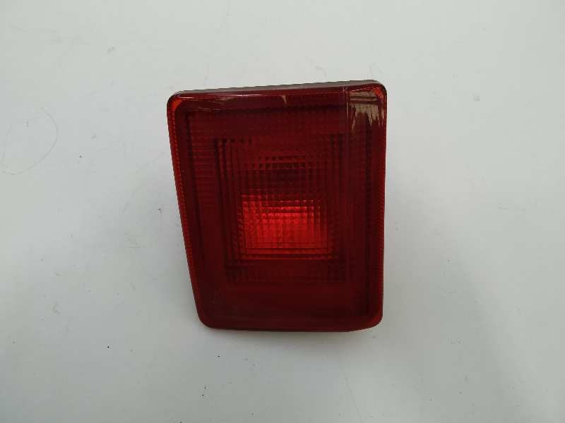 Recambio de piloto trasero izquierdo en porton para peugeot 407 sw sport referencia OEM IAM 9646507480  